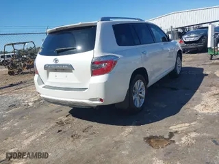2009 Toyota Highlander Hybrid Limited with VIN JTEEW44A692029031, listed as a IAAI auction lot 41782002 with 279,654 mi miles. Bid and sale history available at carsss.com. Image 4.