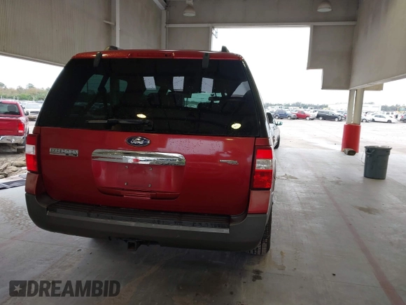2007 Ford Expedition EL XLT with VIN 1FMFK15577LA81842, listed as a IAAI auction lot 41389458 with 221,603 mi miles. Bid and sale history available at carsss.com. Image 16.