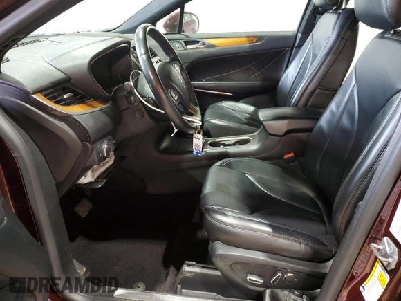 2017 Lincoln MKC Select with VIN 5LMTJ2DH3HUL63332, listed as a Copart auction lot 66552294 with 53,228 mi miles and Salvage title. Bid and sale history available at DreamBid. Image 7.