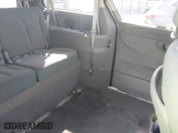 2007 Dodge Grand Caravan SE with VIN 1D4GP24R77B185034, listed as a IAAI auction lot 42503537 with 153,150 mi miles and . Bid and sale history available at DreamBid. Image 8.