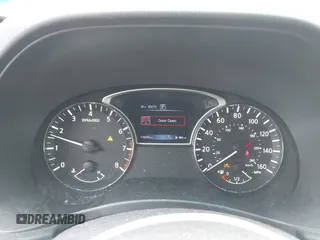 2020 Nissan Pathfinder SL z VIN 5N1DR2CM9LC592997, wystawiony jako IAAI lot #41569233 z przebiegiem 174 293 mil mil oraz . Historia ofert i sprzedaży dostępna na DreamBid. Obrazek 7.