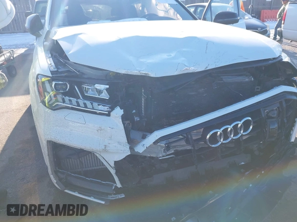 2020 Audi SQ7 z VIN WA1VWAF73LD010561, wystawiony jako IAAI lot #41344764 z przebiegiem Nie podano mil oraz . Historia ofert i sprzedaży dostępna na DreamBid. Obrazek 6.