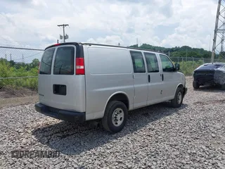 2017 Chevrolet Express Cargo with VIN 1GCWGAFF5H1119563, listed as a IAAI auction lot 42621612 with 164,965 mi miles and . Bid and sale history available at DreamBid. Image 4.