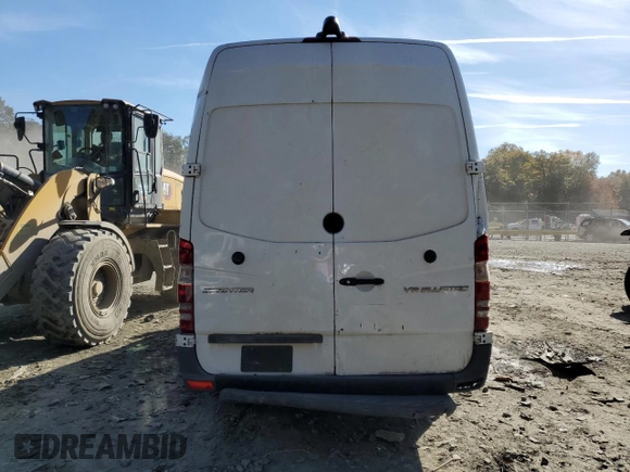 2015 Mercedes-Benz Sprinter with VIN WD3PF1CC0FP107780, listed as a Copart auction lot 73621443 with Not Provided miles and . Bid and sale history available at DreamBid. Image 6.
