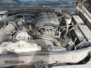 2006 Ford Explorer XLS with VIN 1FMEU62E06UB34638, listed as a IAAI auction lot 42069223 with 285,666 mi miles. Bid and sale history available at carsss.com. Image 9.