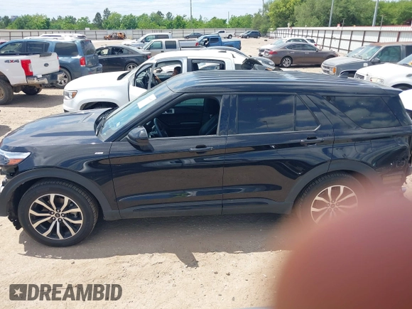 2022 Ford Explorer ST-Line with VIN 1FMSK7KH7NGB05501, listed as a IAAI auction lot 41989567 with 58,895 mi miles and . Bid and sale history available at DreamBid. Image 15.