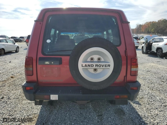 1997 Land Rover Discovery SD with VIN SALJY1248VA719378, listed as a Copart auction lot 82189834 with 136,302 mi miles and Salvage Title. Bid and sale history available at carsss.com. Image 6.
