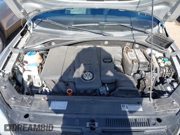 2013 Volkswagen Passat SE w/Sunroof & Nav with VIN 1VWBP7A35DC036516, listed as a IAAI auction lot 41545305 with 182,266 mi miles. Bid and sale history available at carsss.com. Image 10.