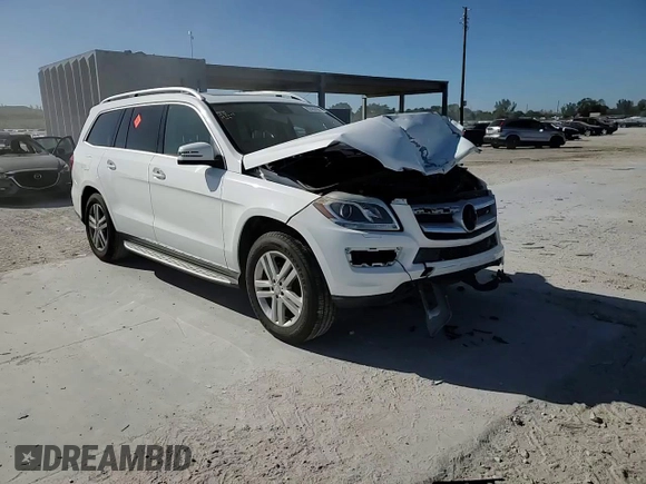 2016 Mercedes-Benz GL with VIN 4JGDF6EE7GA643498, listed as a Copart auction lot 82463104 with 0 mi miles and Salvage Title. Bid and sale history available at carsss.com. Image 11.