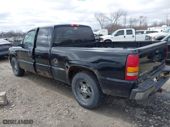 2002 Chevrolet Silverado 1500 LT with VIN 2GCEK19T121402054, listed as a IAAI auction lot 42017434 with 224,970 mi miles. Bid and sale history available at carsss.com. Image 3.
