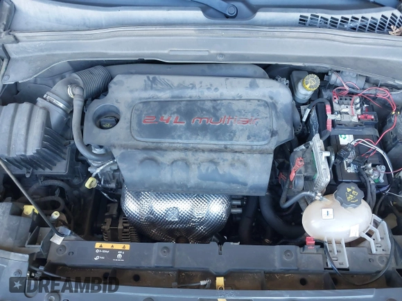2015 Jeep Renegade Sport with VIN ZACCJBATXFPC19551, listed as a IAAI auction lot 41954192 with 141,192 mi miles and . Bid and sale history available at DreamBid. Image 10.