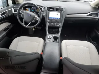 2019 Ford Fusion SE with VIN 3FA6P0HD6KR228591, listed as a Copart auction lot 52126565 with 35,012 mi miles and Salvage Title. Bid and sale history available at carsss.com. Image 8.