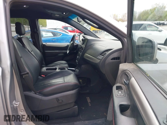 2016 Dodge Grand Caravan R/T with VIN 2C4RDGEG6GR274488, listed as a IAAI auction lot 42186797 with 209,861 mi miles and . Bid and sale history available at DreamBid. Image 5.