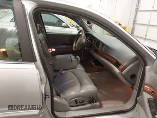 2001 Buick LeSabre Limited with VIN 1G4HR54K81U287322, listed as a IAAI auction lot 41877333 with 221,654 mi miles and . Bid and sale history available at carsss.com. Image 5.