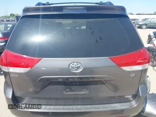 2014 Toyota Sienna XLE with VIN 5TDYK3DC4ES419928, listed as a IAAI auction lot 41976538 with 144,405 mi miles. Bid and sale history available at carsss.com. Image 16.