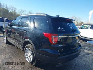 2017 Ford Explorer z VIN 1FM5K7B88HGD05787, wystawiony jako IAAI lot #40861587 z przebiegiem 103 715 mil mil oraz . Historia ofert i sprzedaży dostępna na DreamBid. Obrazek 3.