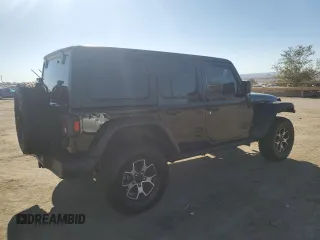 2022 Jeep Wrangler Unlimited Rubicon with VIN 1C4JJXFM6NW175930, listed as a Copart auction lot 80345034 with 27,265 mi miles and Salvage title. Bid and sale history available at DreamBid. Image 3.