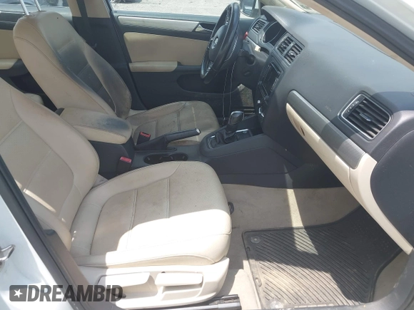 2015 Volkswagen Jetta SE с VIN 3VWD07AJ3FM282994, выставлен на аукционе IAAI как лот 42724323 с пробегом 147 448 миль миль и . История ставок и продаж доступна на DreamBid. Изображение 5.