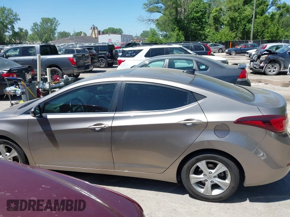 2016 Hyundai Elantra SE with VIN 5NPDH4AE3GH709935, listed as a IAAI auction lot 42292751 with 158,140 mi miles and . Bid and sale history available at DreamBid. Image 14.