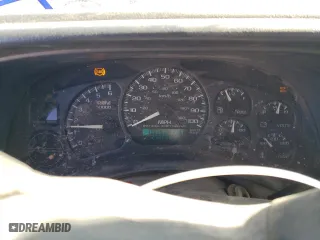 2002 Chevrolet Silverado 1500 LS with VIN 1GCEK14V02Z205165, listed as a Copart auction lot 84061264 with 272,608 mi miles and Salvage Title. Bid and sale history available at carsss.com. Image 9.