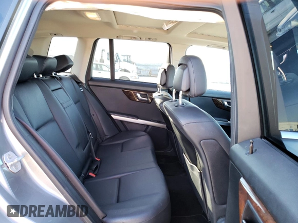 2015 Mercedes-Benz GLK 250 with VIN WDCGG0EB2FG423581, listed as a Copart auction lot 75017783 with 95,518 mi miles and . Bid and sale history available at DreamBid. Image 11.