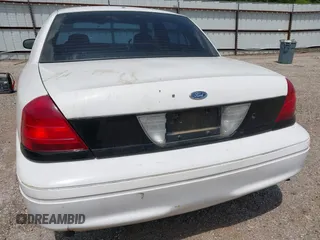 2008 Ford Police Interceptor с VIN 2FAFP71V98X142469, выставлен на аукционе IAAI как лот 42013775 с пробегом 287 577 миль миль и . История ставок и продаж доступна на DreamBid. Изображение 16.
