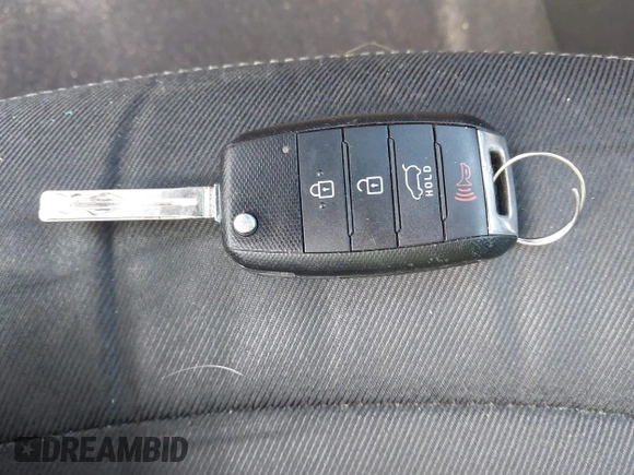 2016 Kia Soul + z VIN KNDJP3A57G7349721, wystawiony jako IAAI lot #41881529 z przebiegiem 145 484 mil mil oraz . Historia ofert i sprzedaży dostępna na DreamBid. Obrazek 11.