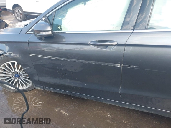 2017 Ford Fusion SE with VIN 3FA6P0T94HR218573, listed as a IAAI auction lot 41480139 with 113,344 mi miles and . Bid and sale history available at DreamBid. Image 18.