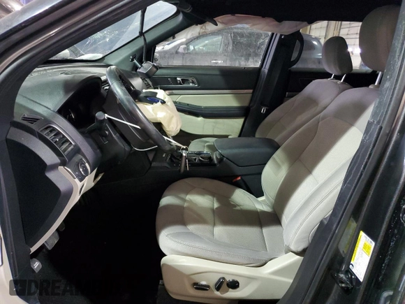 2018 Ford Explorer XLT with VIN 1FM5K8DH9JGC95389, listed as a Copart auction lot 45049595 with 107,622 mi miles and Clean Title. Bid and sale history available at DreamBid. Image 7.