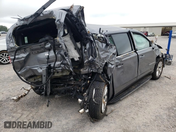 2022 Chevrolet Suburban Premier with VIN 1GNSCFKD9NR157958, listed as a Copart auction lot 53354422 with 7,800 mi miles and Non repairable. Bid and sale history available at DreamBid. Image 4.