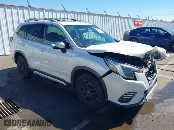 2022 Subaru Forester Touring with VIN JF2SKARC9NH445126, listed as a IAAI auction lot 42350111 with 61,998 mi miles and . Bid and sale history available at DreamBid. Image 1.