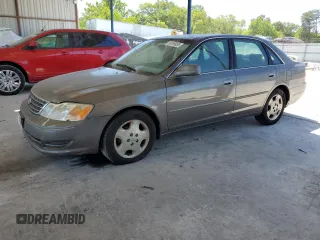 2003 Toyota Avalon XL z VIN 4T1BF28B03U316788, wystawiony jako Copart lot #56199955 z przebiegiem 353 008 mil mil oraz Czysty tytuł • Clean title. Historia ofert i sprzedaży dostępna na DreamBid. Obrazek 1.