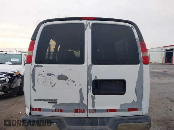 2007 Chevrolet Express Passenger с VIN 1GAHG39UX71162351, выставлен на аукционе IAAI как лот 41887144 с пробегом 353 473 миль миль и . История ставок и продаж доступна на DreamBid. Изображение 16.