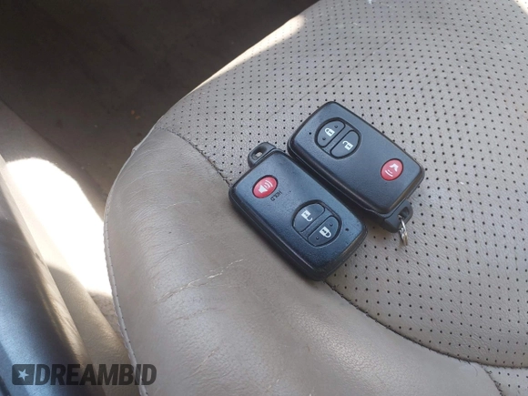 2009 Toyota RAV4 Limited with VIN JTMZK31V695025059, listed as a IAAI auction lot 42629417 with 228,460 mi miles and . Bid and sale history available at DreamBid. Image 11.