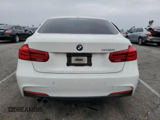 2017 BMW 3 Series 330i z VIN WBA8B9G33HNU57186, wystawiony jako Copart lot #58443095 z przebiegiem 78 525 mil mil oraz Szkoda całkowita • Salvage title. Historia ofert i sprzedaży dostępna na DreamBid. Obrazek 6.