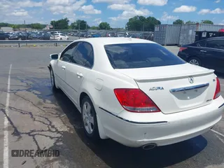2006 Acura RL with VIN JH4KB16566C003955, listed as a IAAI auction lot 42526580 with 191,823 mi miles and . Bid and sale history available at DreamBid. Image 3.