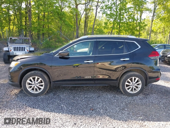 2017 Nissan Rogue SL with VIN 5N1AT2MV8HC897393, listed as a IAAI auction lot 42331237 with 61,155 mi miles and . Bid and sale history available at DreamBid. Image 14.