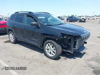 2017 Jeep Cherokee Sport z VIN 1C4PJLAB4HW661391, wystawiony jako IAAI lot #42552803 z przebiegiem 45 341 mil mil oraz . Historia ofert i sprzedaży dostępna na DreamBid. Obrazek 1.