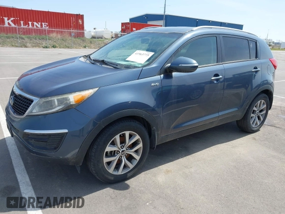 2014 Kia Sportage LX with VIN KNDPBCAC2E7648831, listed as a IAAI auction lot 41963773 with 118,399 mi miles and . Bid and sale history available at carsss.com. Image 2.