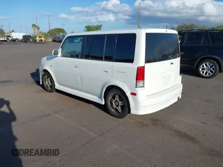 2005 Scion xB z VIN JTLKT334654016076, wystawiony jako IAAI lot #41713410 z przebiegiem 278 715 mil mil oraz . Historia ofert i sprzedaży dostępna na DreamBid. Obrazek 3.