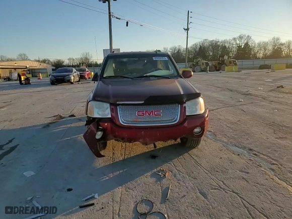 2007 GMC Envoy Denali with VIN 1GKET63M272300544, listed as a Copart auction lot 89008955 with 194,237 mi miles and Clean Title. Bid and sale history available at carsss.com. Image 12.