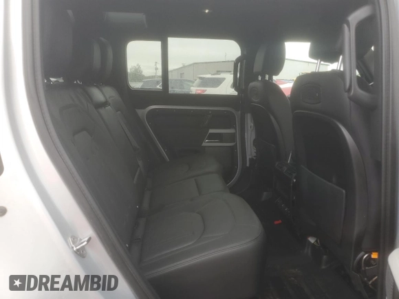 2022 Land Rover Defender SE with VIN SALEP7RU0N2106968, listed as a Copart auction lot 71045954 with 35,366 mi miles and Salvage title. Bid and sale history available at DreamBid. Image 11.