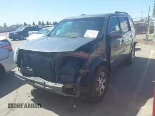 2011 Honda Pilot Touring with VIN 5FNYF4H96BB083532, listed as a IAAI auction lot 41926177 with 100,815 mi miles. Bid and sale history available at carsss.com. Image 23.