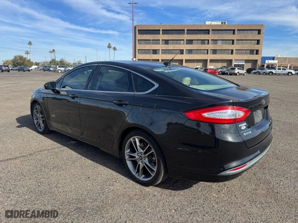 2013 Ford Fusion Energi SE Luxury with VIN 3FA6P0PU3DR373768, listed as a Copart auction lot 46953745 with 153,004 mi miles and Clean Title. Bid and sale history available at carsss.com. Image 3.
