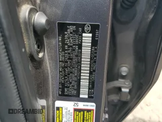 2020 Toyota Camry SE z VIN 4T1G11AK2LU962018, wystawiony jako Copart lot #54340175 z przebiegiem 147 722 mil mil oraz Szkoda całkowita • Salvage title. Historia ofert i sprzedaży dostępna na DreamBid. Obrazek 14.