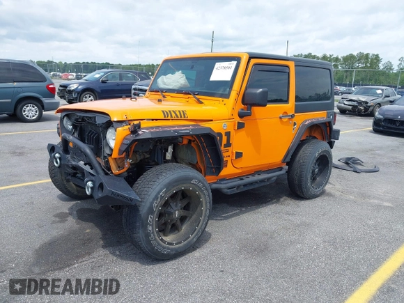 2013 Jeep Wrangler Sport z VIN 1C4AJWAG2DL538526, wystawiony jako IAAI lot #42378501 z przebiegiem 81 709 mil mil oraz . Historia ofert i sprzedaży dostępna na DreamBid. Obrazek 23.
