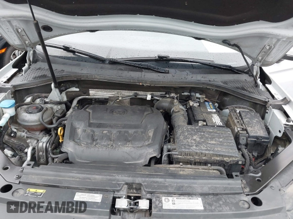 2019 Volkswagen Tiguan SE z VIN 3VV3B7AX7KM029525, wystawiony jako IAAI lot #42631715 z przebiegiem 148 174 mil mil oraz . Historia ofert i sprzedaży dostępna na DreamBid. Obrazek 10.