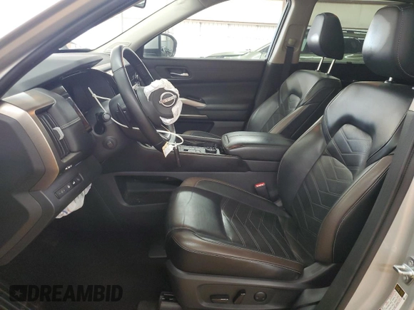 2023 Nissan Pathfinder Platinum with VIN 5N1DR3DK9PC208581, listed as a Copart auction lot 60142655 with 41,442 mi miles and Salvage title. Bid and sale history available at DreamBid. Image 7.