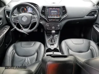 2019 Jeep Cherokee Limited with VIN 1C4PJLDX8KD377501, listed as a Copart auction lot 51636895 with 44,378 mi miles and Clean title. Bid and sale history available at DreamBid. Image 8.