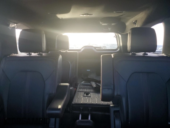 2023 Ford Expedition Max Limited with VIN 1FMJK1K85PEA36833, listed as a Copart auction lot 81545464 with 27,068 mi miles and Salvage title. Bid and sale history available at DreamBid. Image 10.